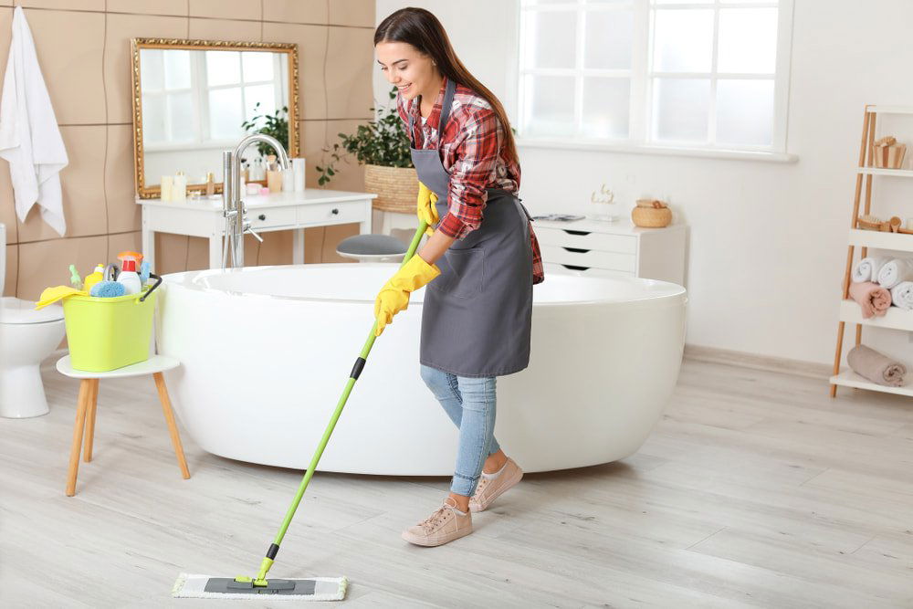 Cleaning a Bathroom the Right Way in Dubai