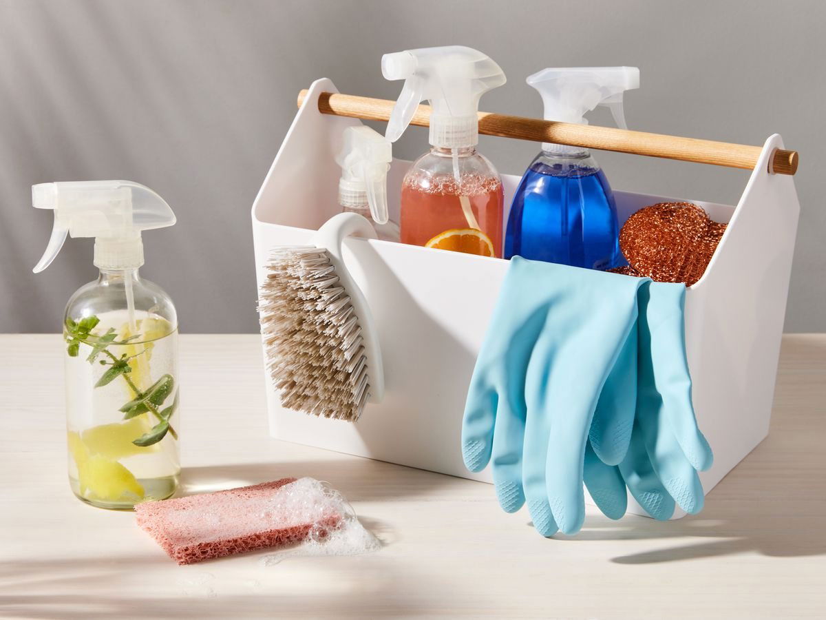 Essential Cleaning Equipment for a Thorough Home Clean in Dubai