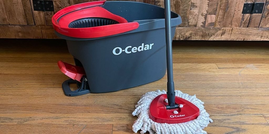 How to Clean Mop Buckets